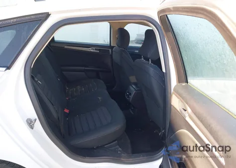 2018 Ford Fusion Hybrid Se z USA, uszkodzony, nr VIN 3FA6P0LU0JR208598